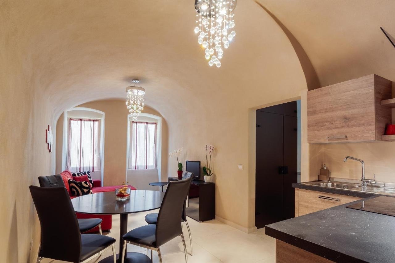 Costiglioli Central & Elegant Duplex Санремо Екстер'єр фото